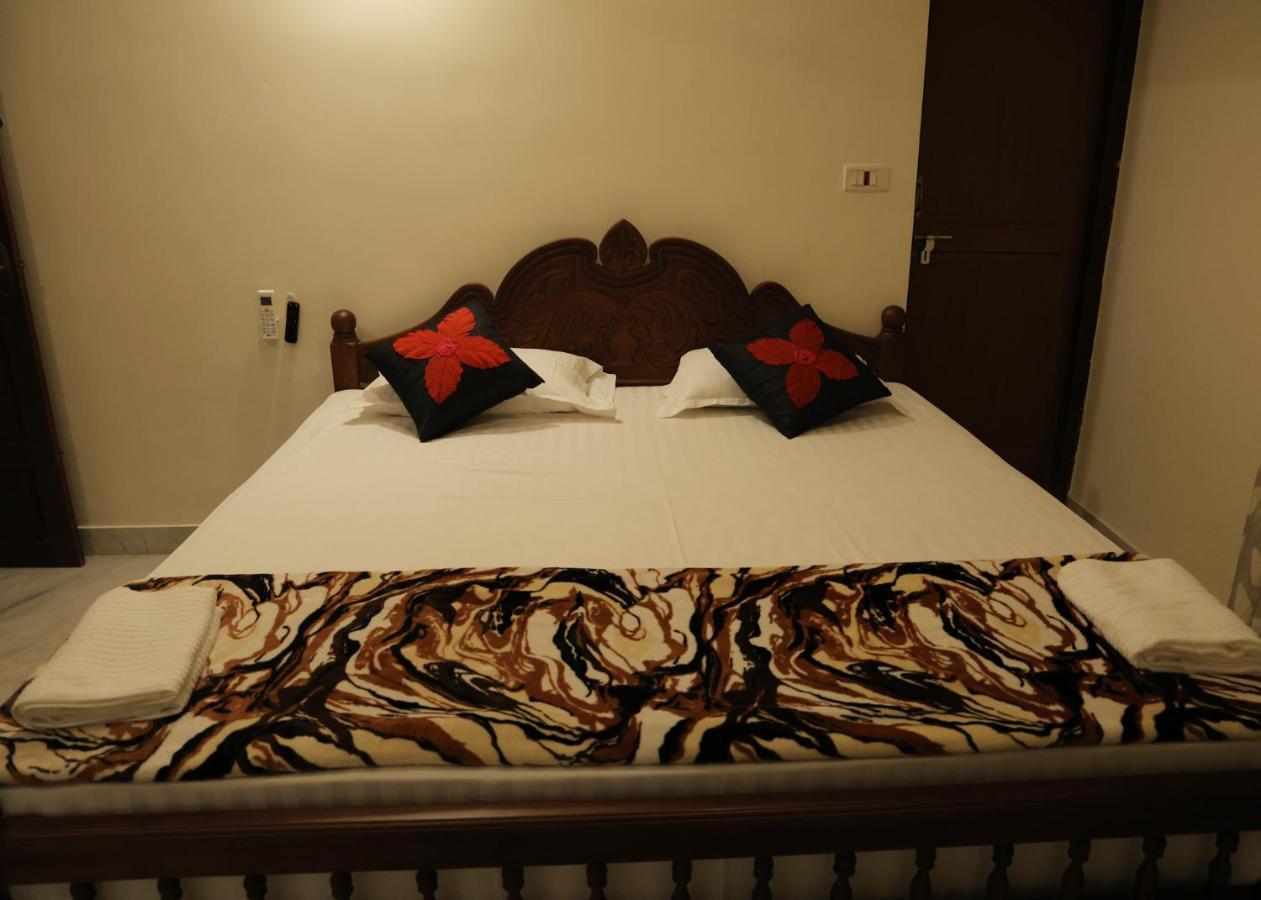 Malpans Mansion Hotel Nedumbassery Luaran gambar